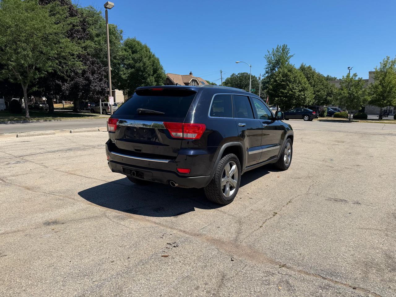 Jeep Grand Cherokee Limited 4WD 2011