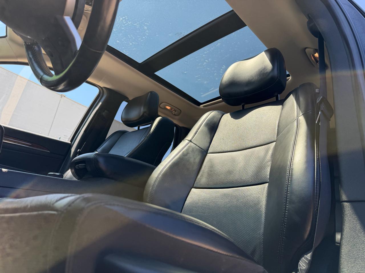 Jeep Grand Cherokee Limited 4WD 2011