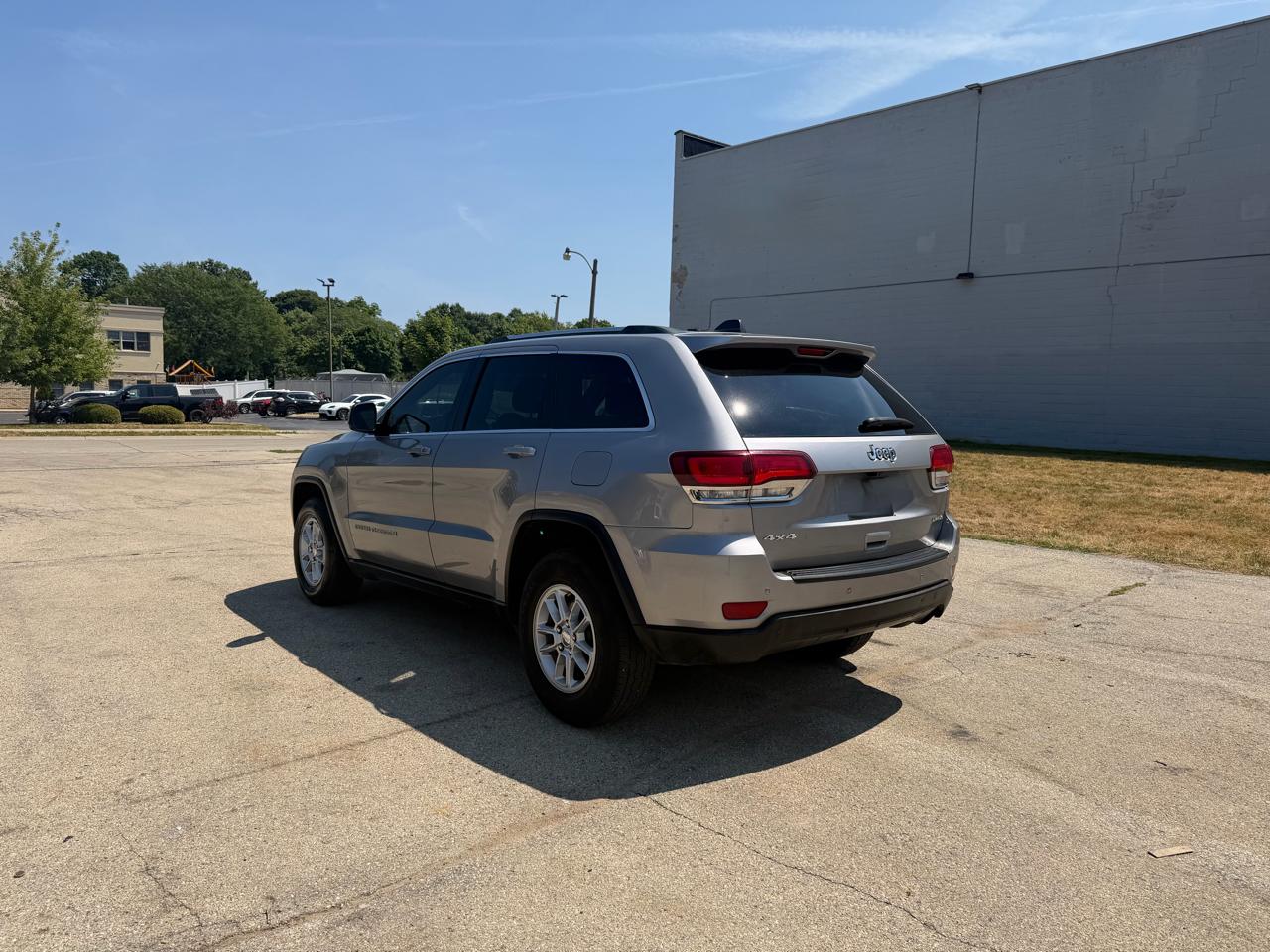 Jeep Grand Cherokee Laredo 4WD 2020