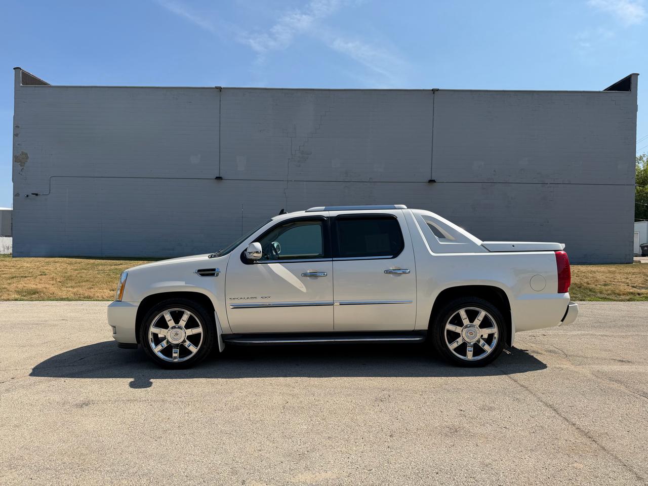 Cadillac Escalade EXT Luxury 2011