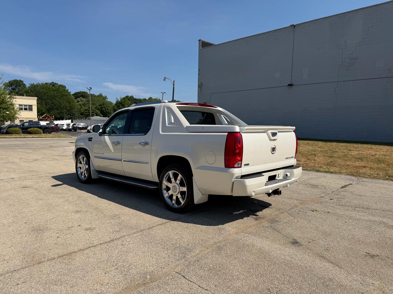 Cadillac Escalade EXT Luxury 2011