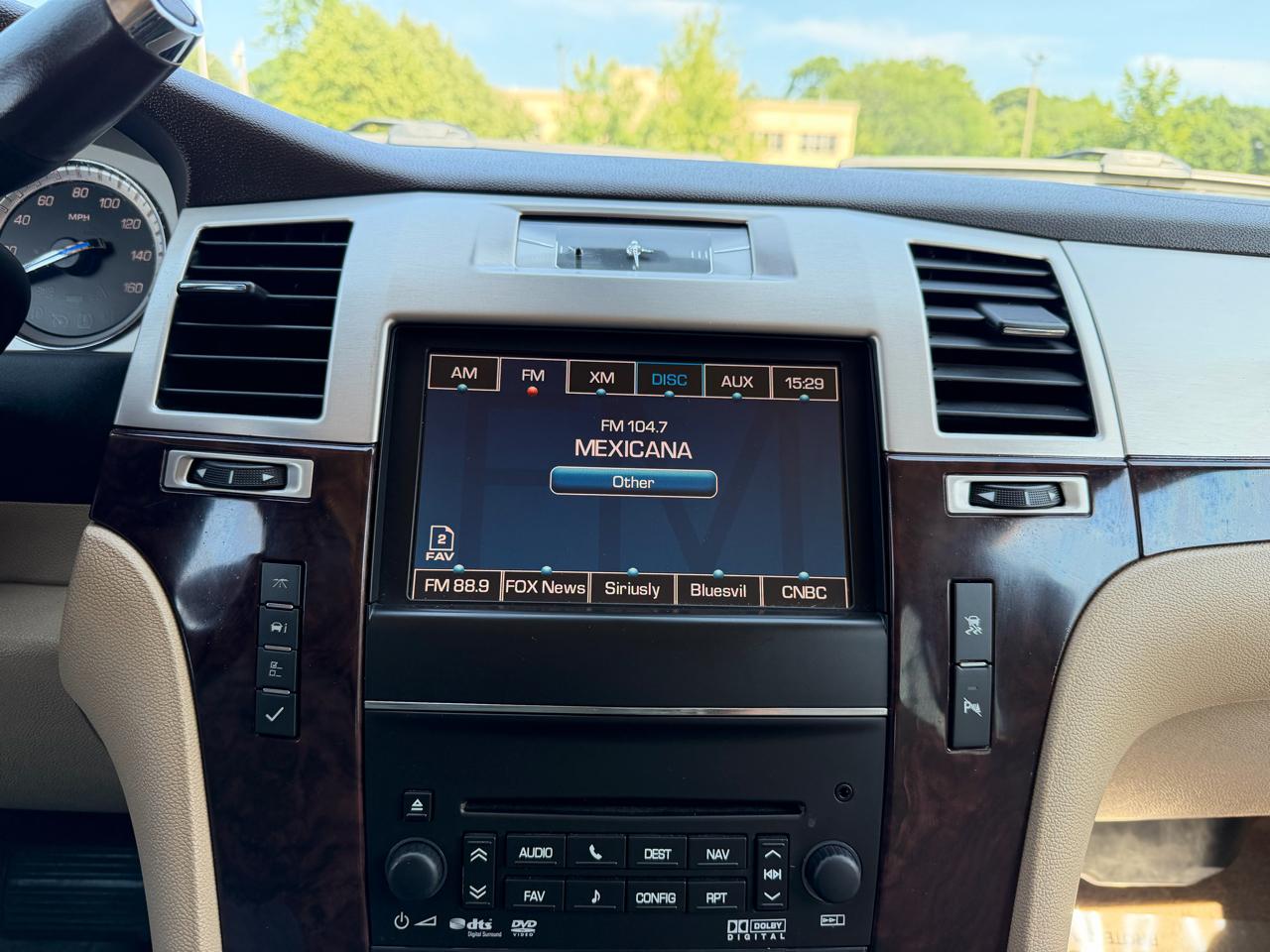 Cadillac Escalade EXT Luxury 2011
