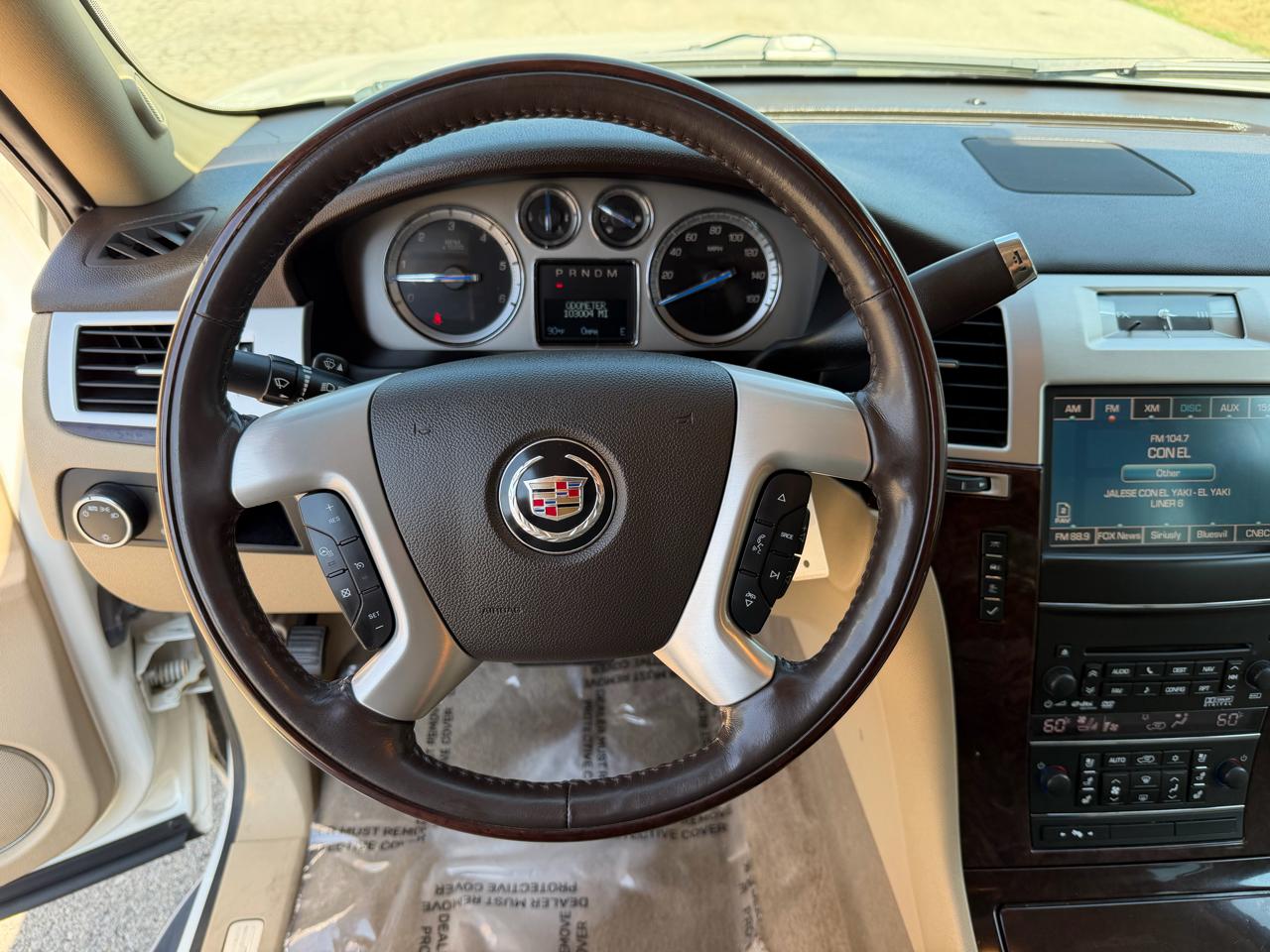 Cadillac Escalade EXT Luxury 2011
