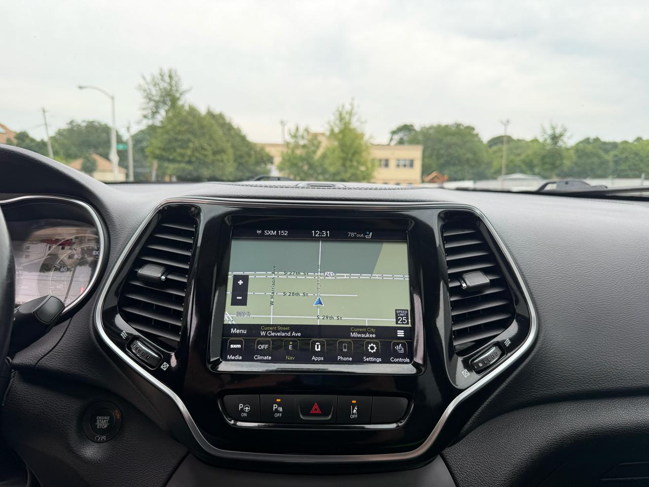 Jeep Cherokee Limited 4WD 2021