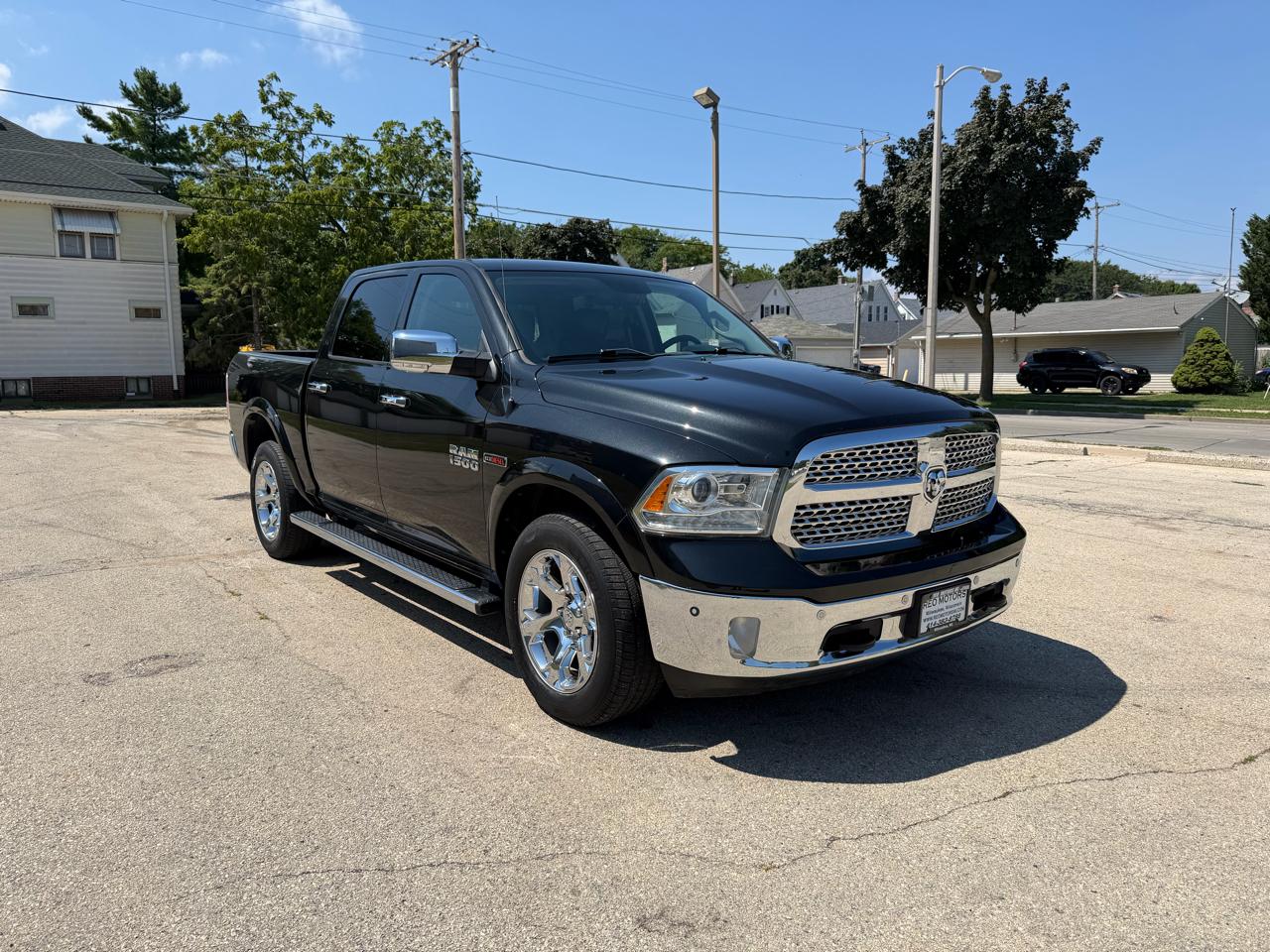 RAM 1500 Laramie Crew Cab SWB 4WD 2018