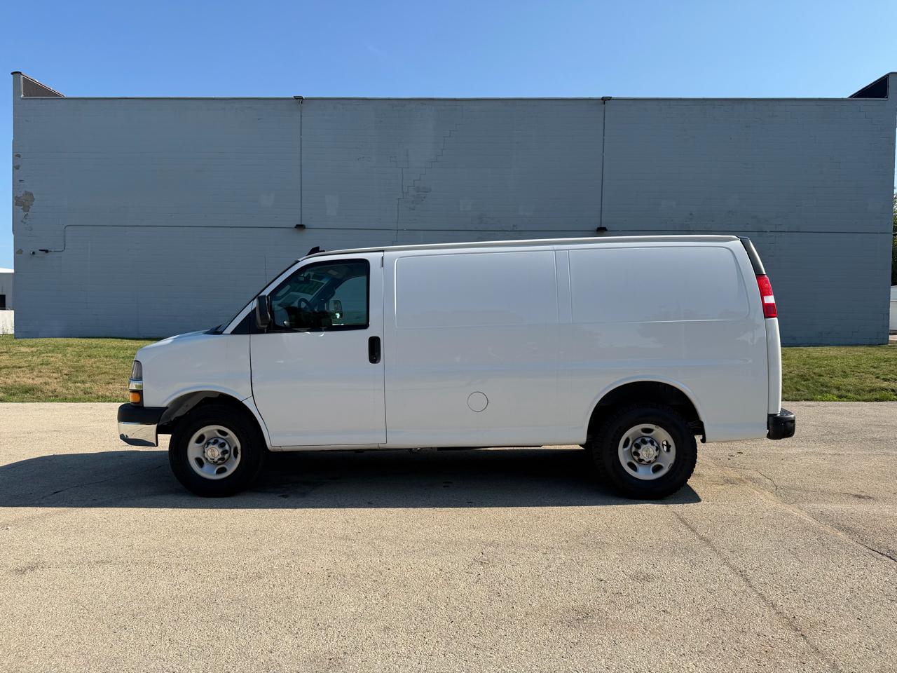 Chevrolet Express 2500 Cargo 2024