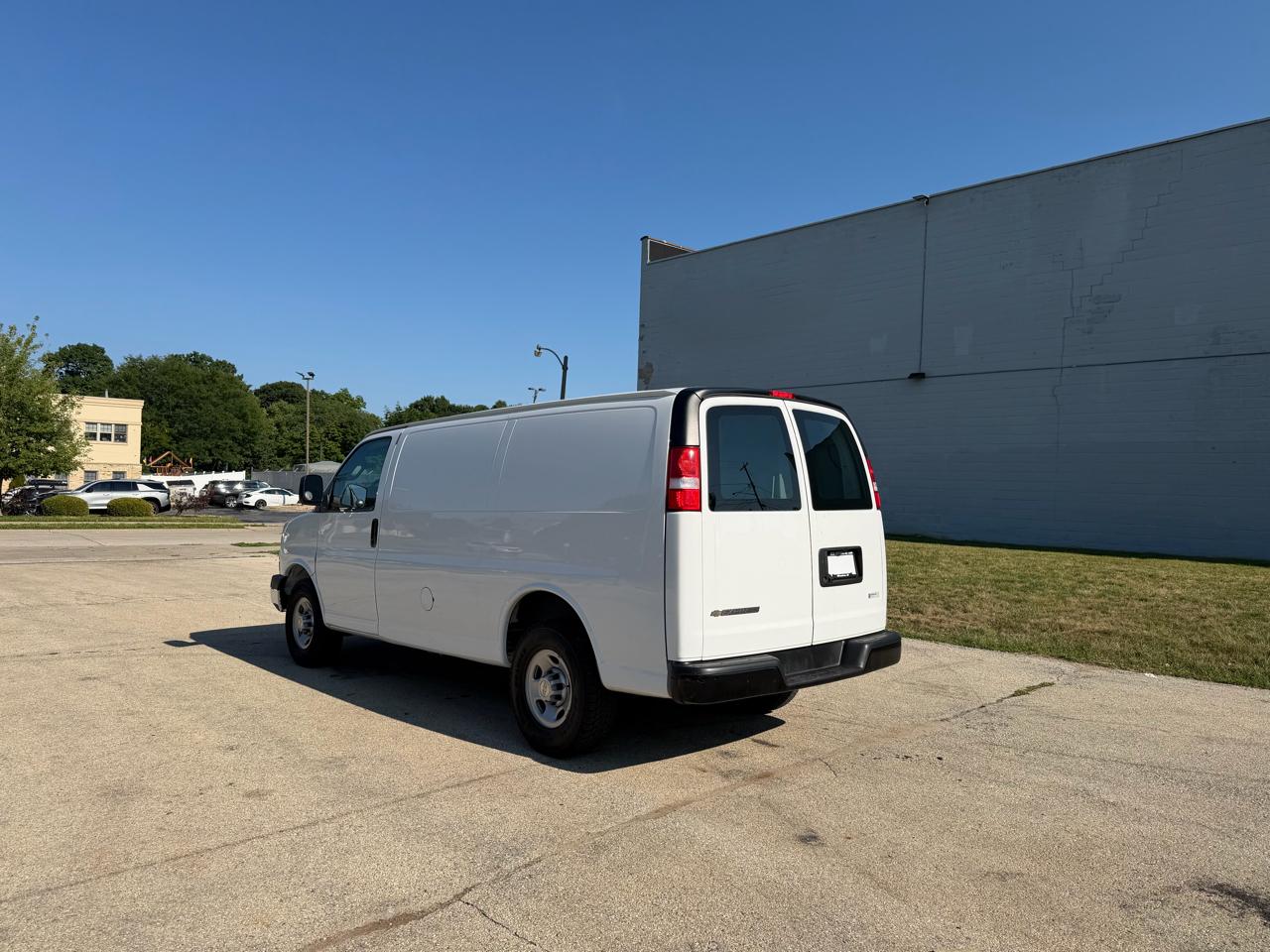 Chevrolet Express 2500 Cargo 2024