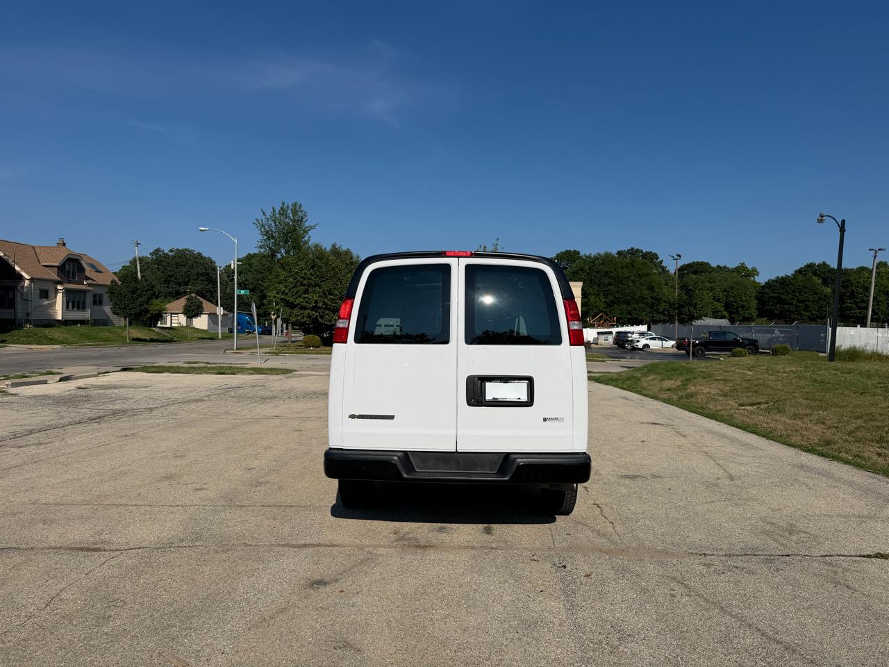 Chevrolet Express 2500 Cargo 2024