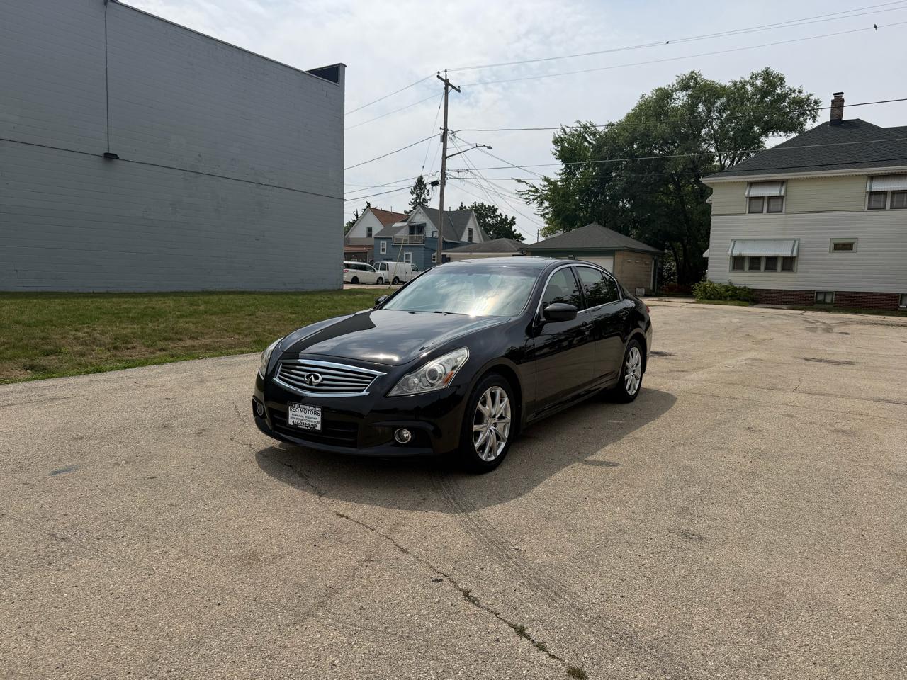 Infiniti G Sedan G37x AWD 2011
