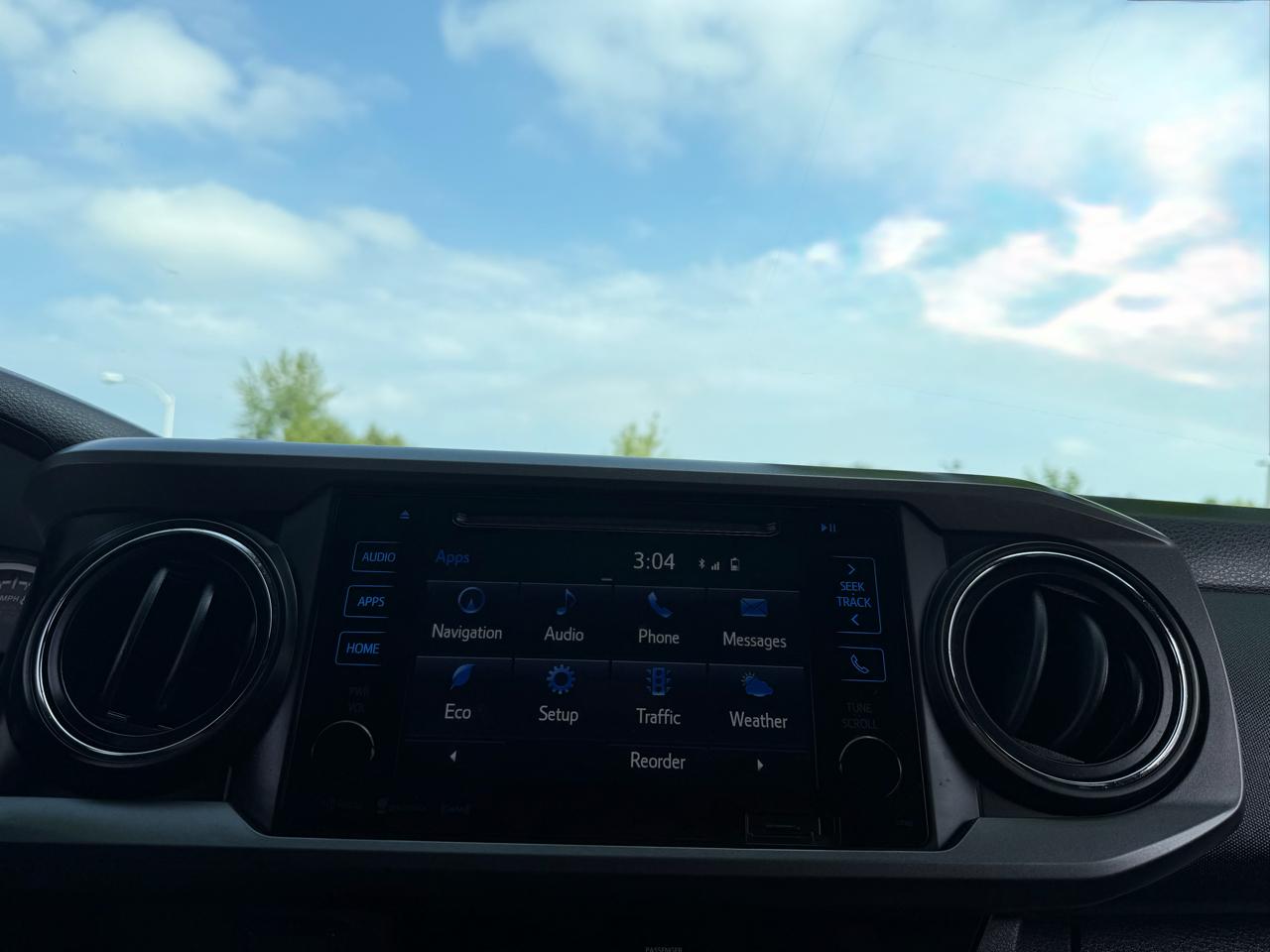 Toyota Tacoma SR5 Double Cab Long Bed V6 6AT 4WD 2017