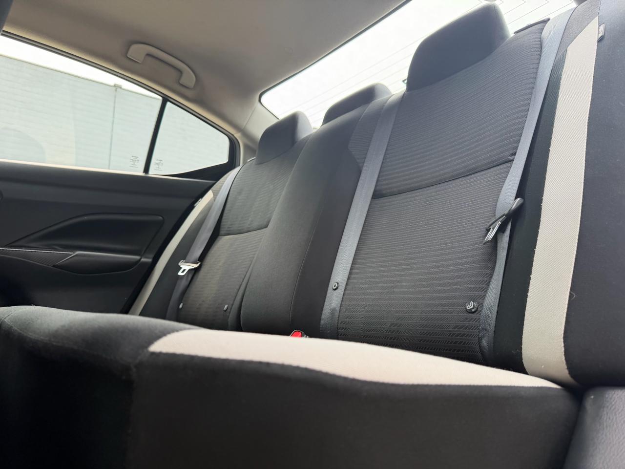 Nissan Versa SV 2020