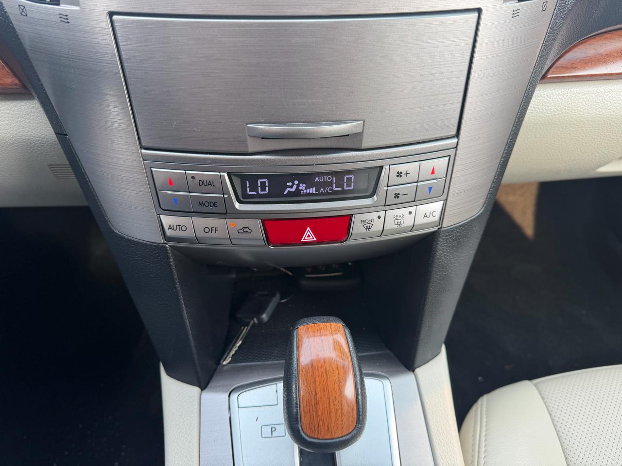 Subaru Outback 2.5i Limited 2013