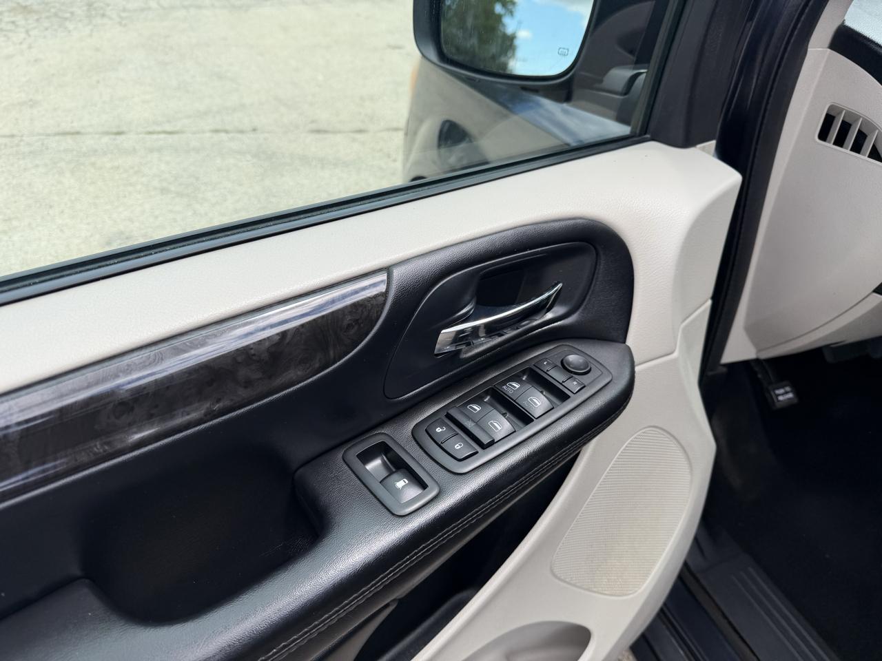 Dodge Grand Caravan SE 2014