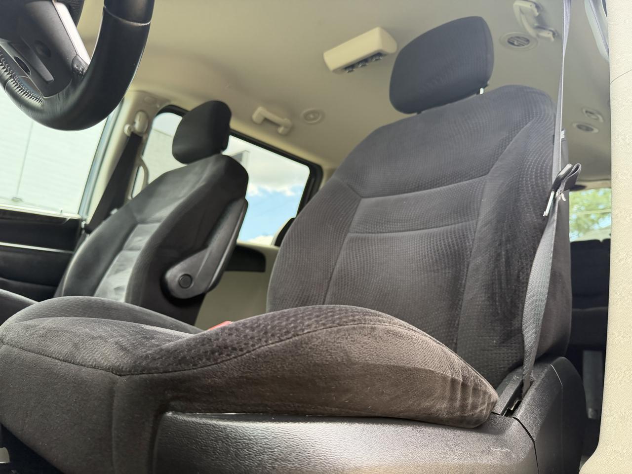 Dodge Grand Caravan SE 2014