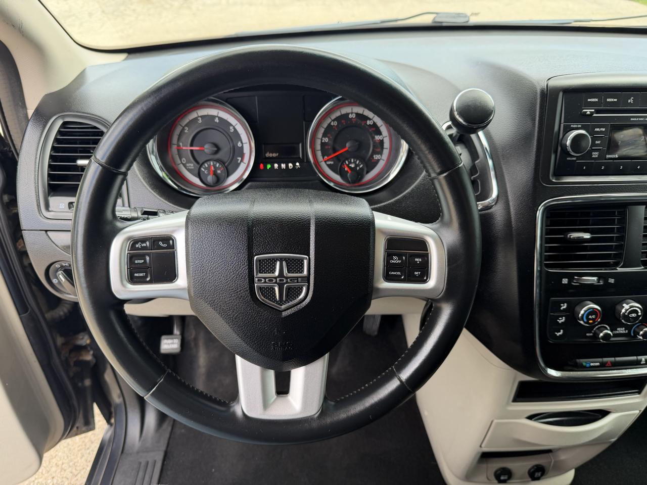 Dodge Grand Caravan SE 2014