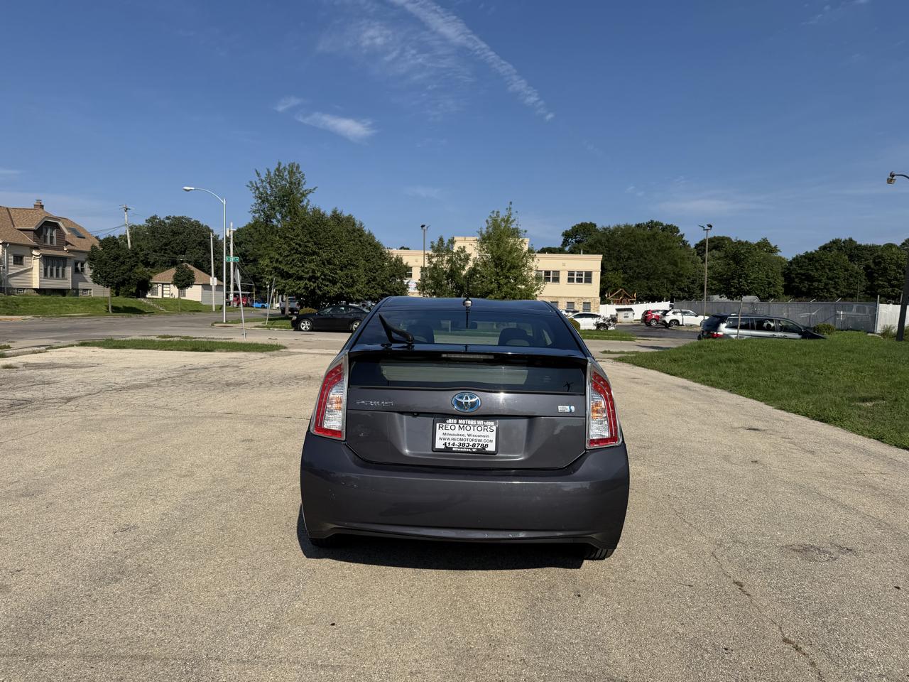 Toyota Prius Prius V 2012
