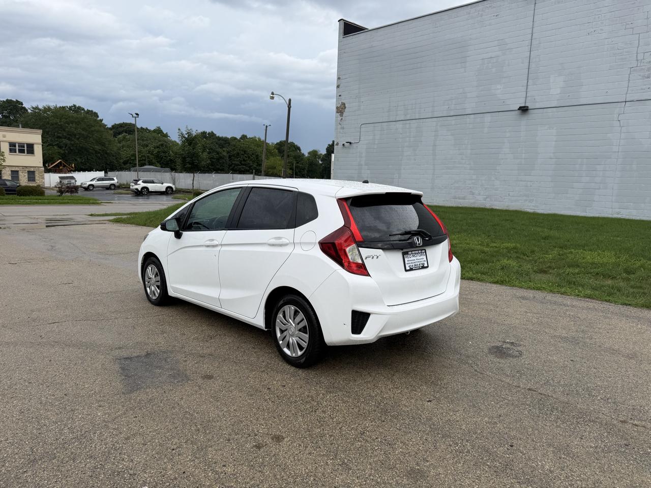 Honda Fit LX 6-Spd MT 2015