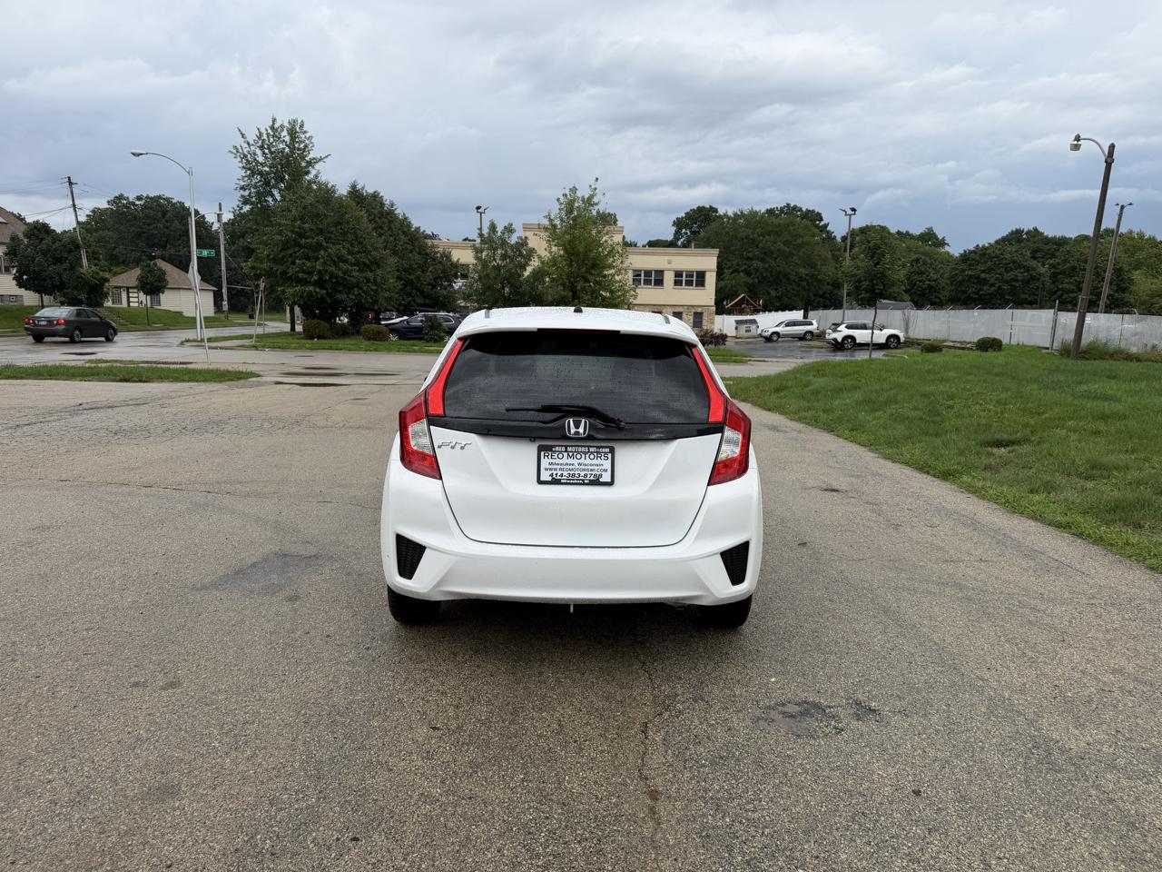 Honda Fit LX 6-Spd MT 2015