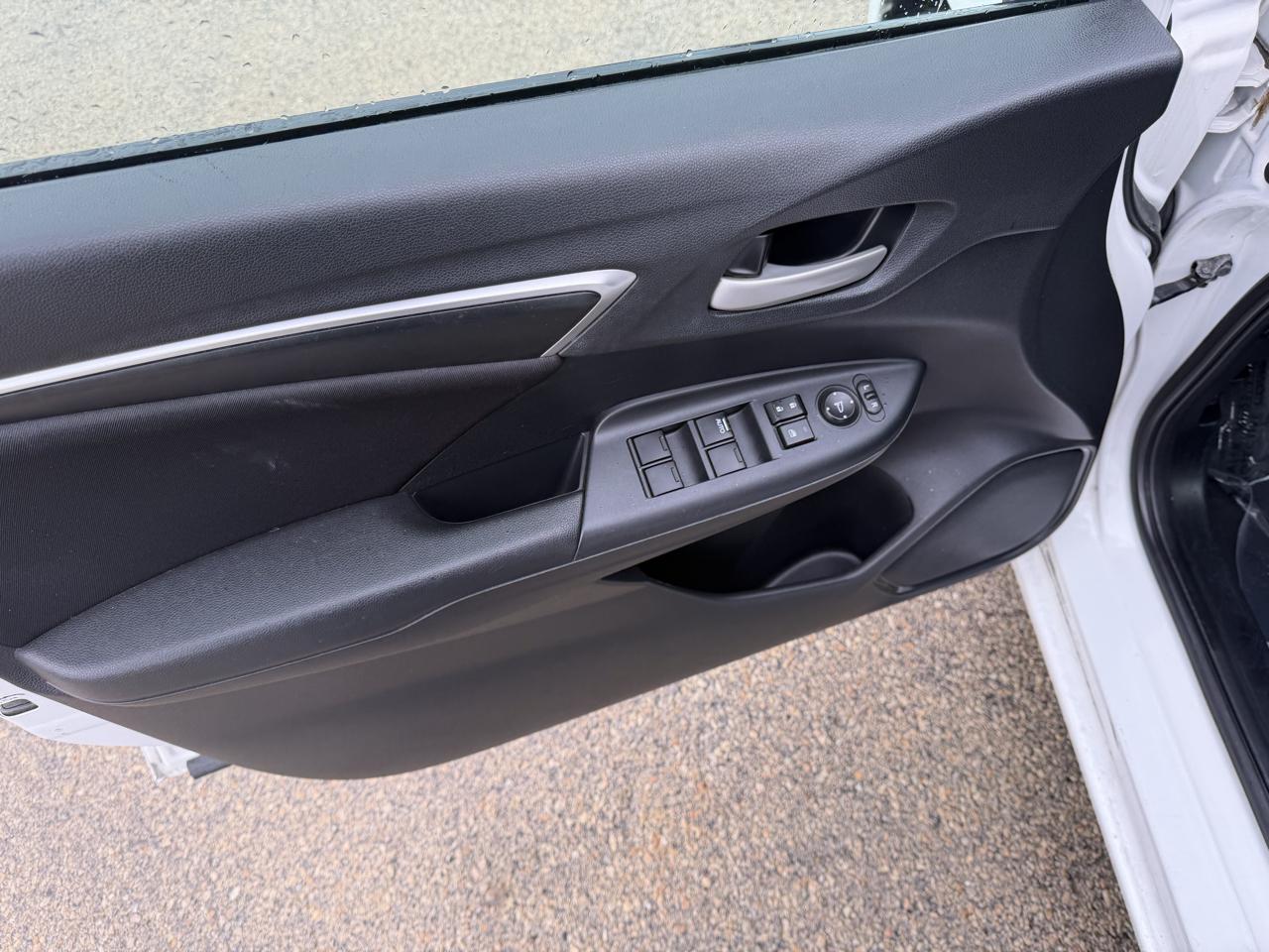 Honda Fit LX 6-Spd MT 2015
