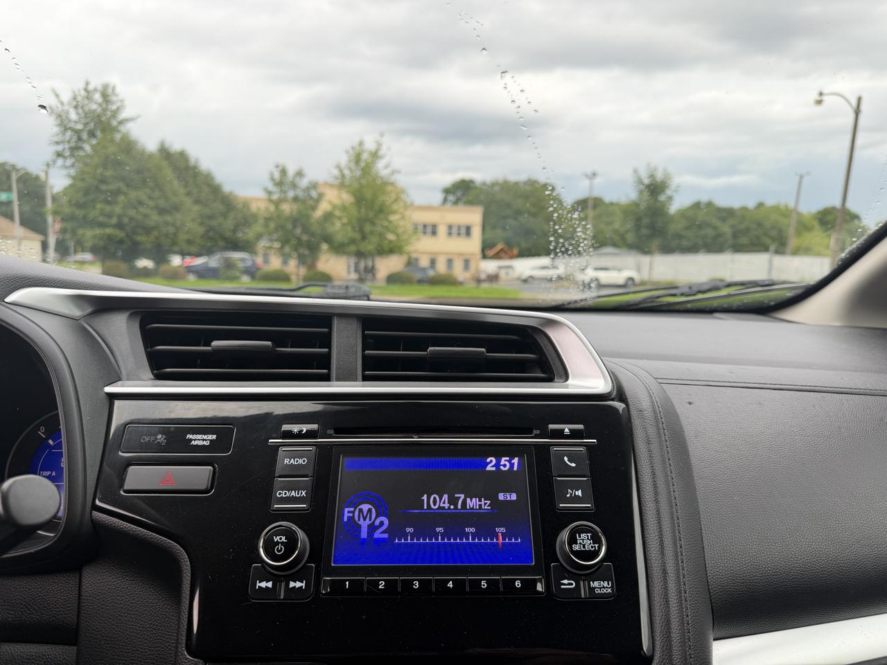 Honda Fit LX 6-Spd MT 2015