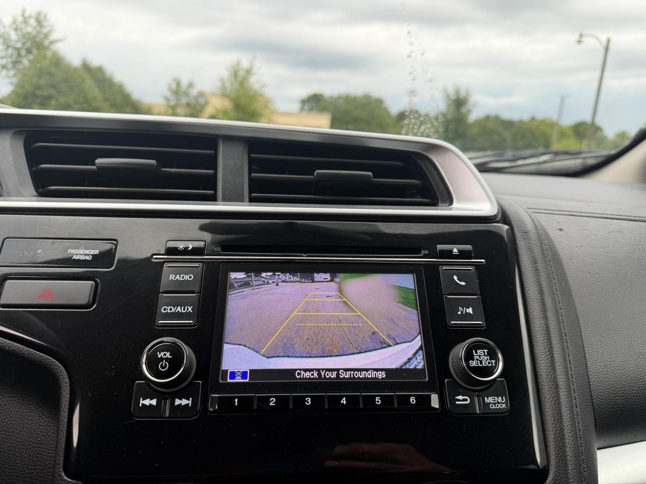 Honda Fit LX 6-Spd MT 2015