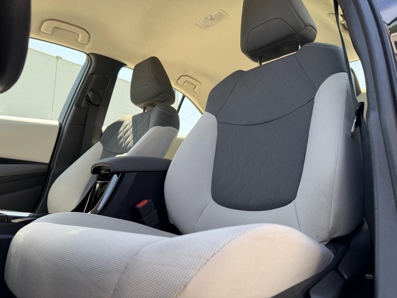 Toyota Corolla LE 2022