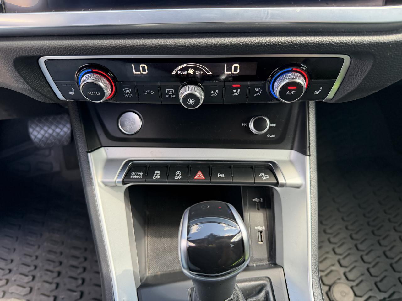 Audi Q3 Premium quattro 2020
