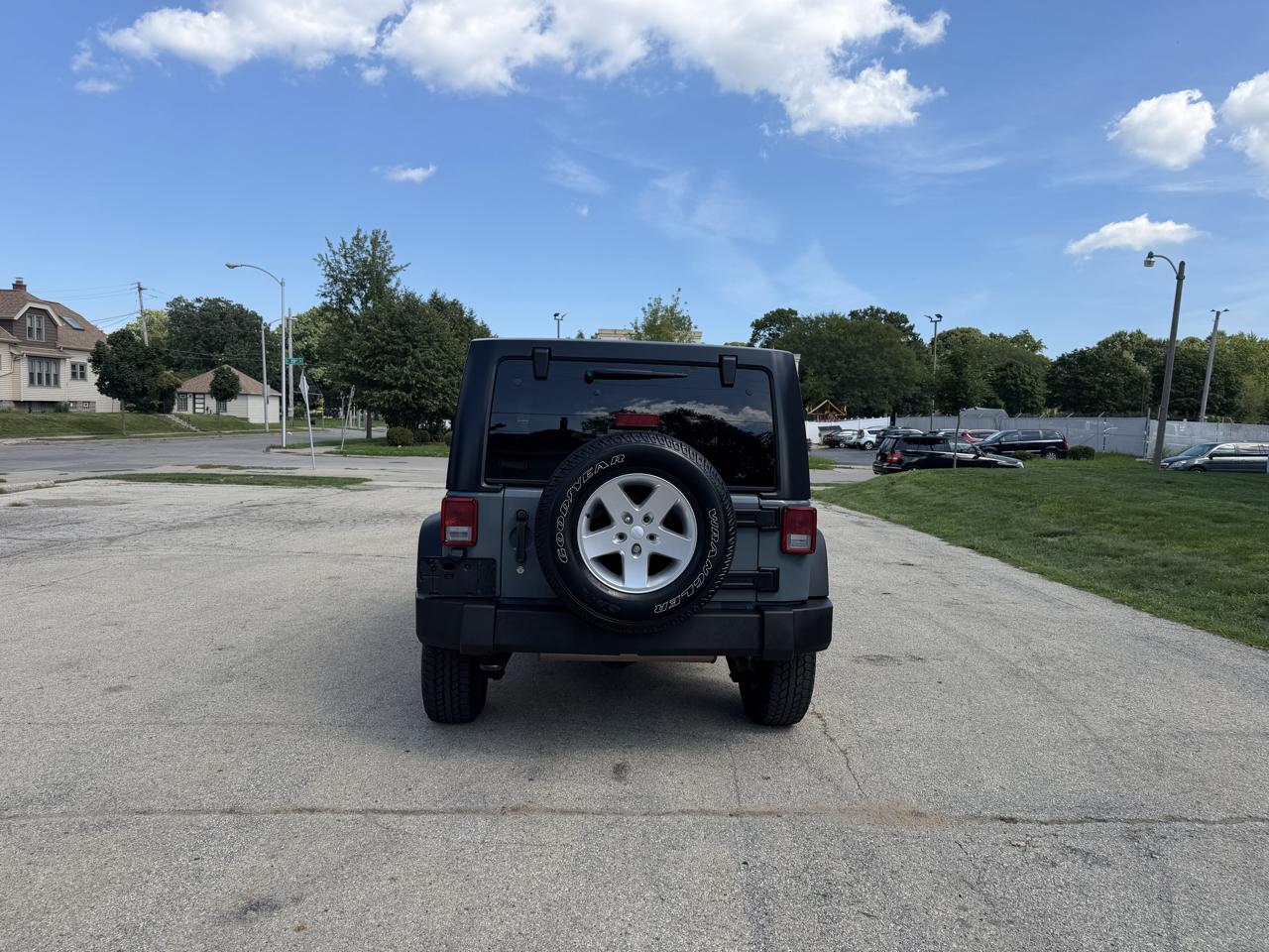 Jeep Wrangler Unlimited Sport 4WD 2015