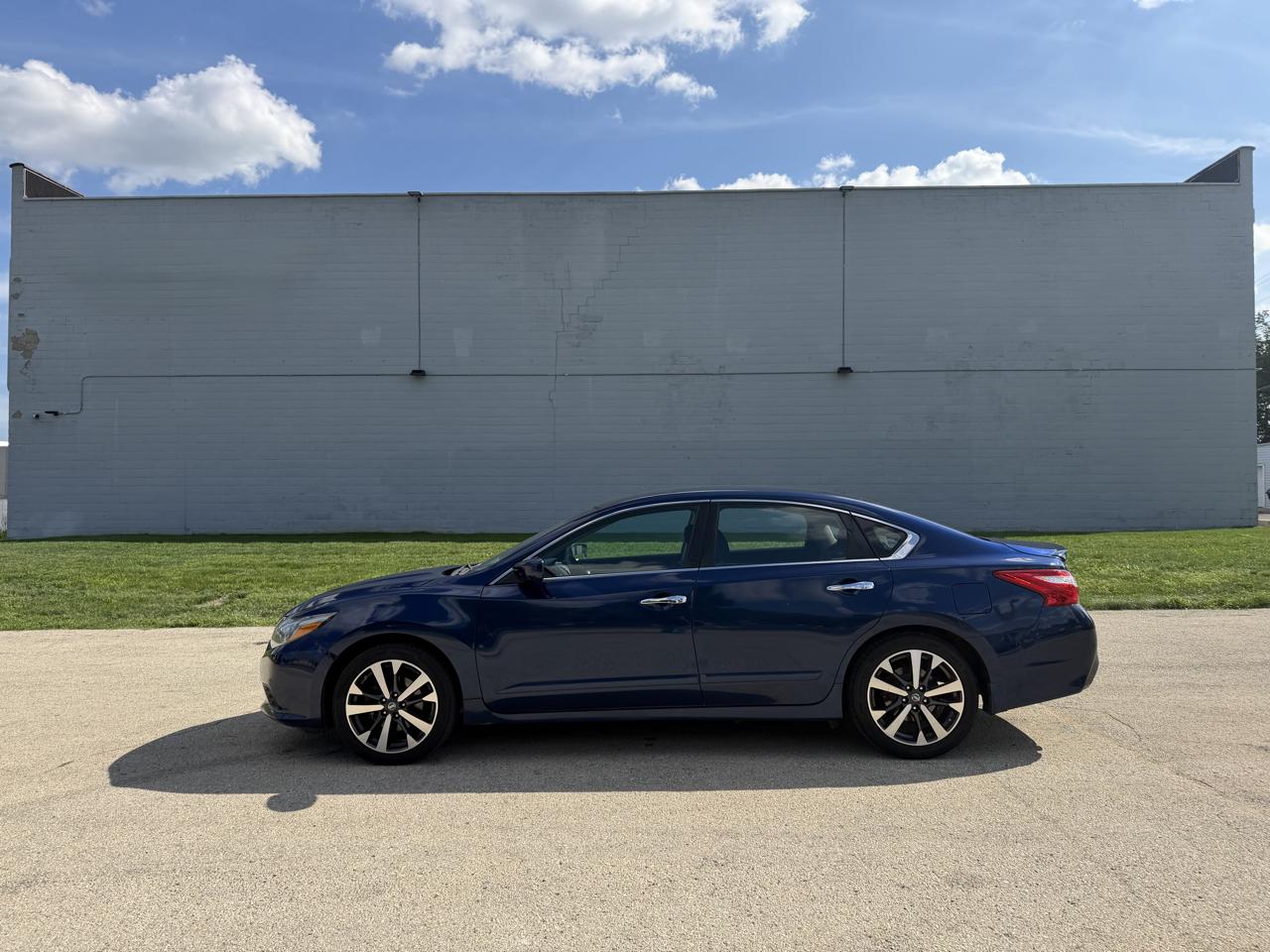 Nissan Altima 2.5 SR 2016