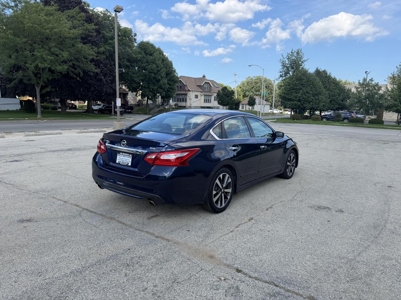 Nissan Altima 2.5 SR 2016