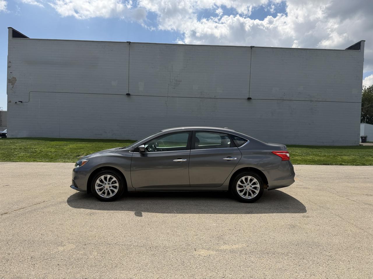 Nissan Sentra S CVT 2019