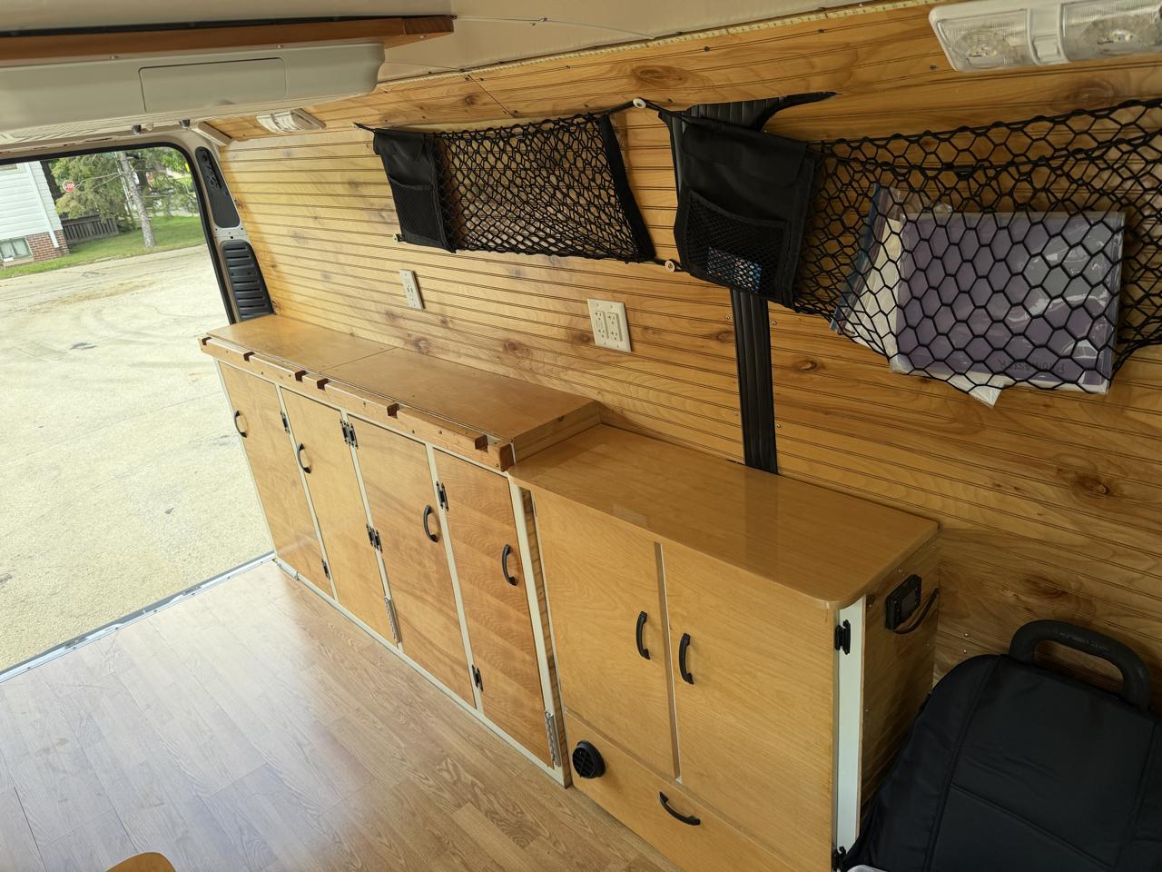 RAM Promaster 3500 High Roof Tradesman 159-in. WB Ext 2015