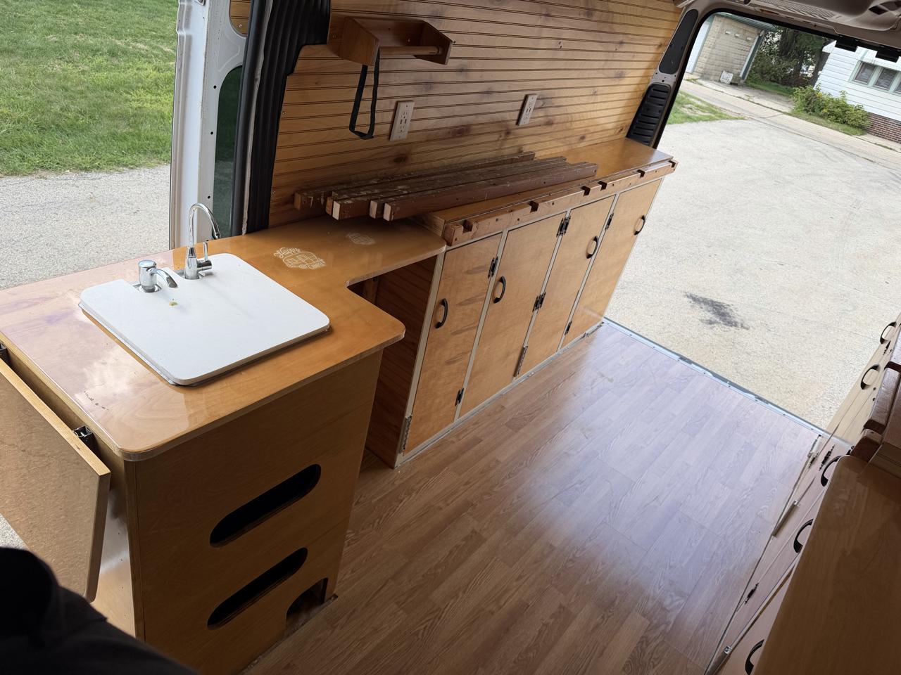 RAM Promaster 3500 High Roof Tradesman 159-in. WB Ext 2015