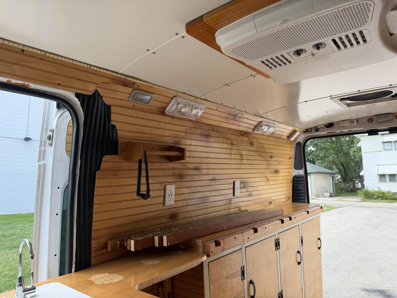 RAM Promaster 3500 High Roof Tradesman 159-in. WB Ext 2015
