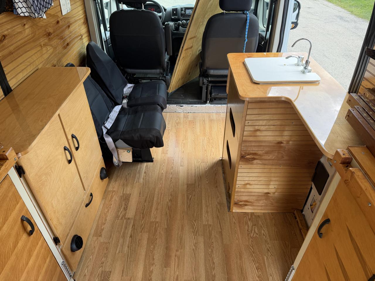 RAM Promaster 3500 High Roof Tradesman 159-in. WB Ext 2015