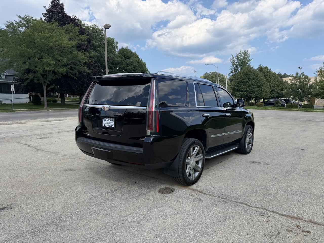 Cadillac Escalade Premium 4WD 2018