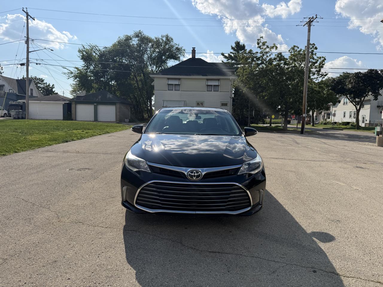 Toyota Avalon XLE 2018
