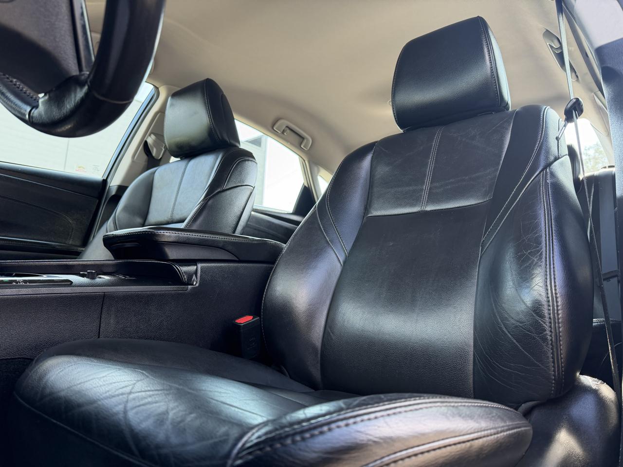Toyota Avalon XLE 2018