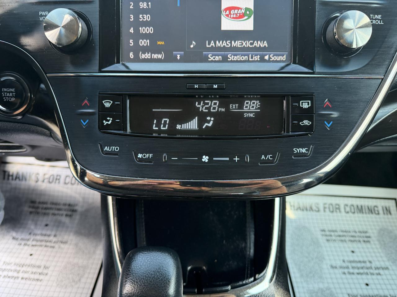 Toyota Avalon XLE 2018