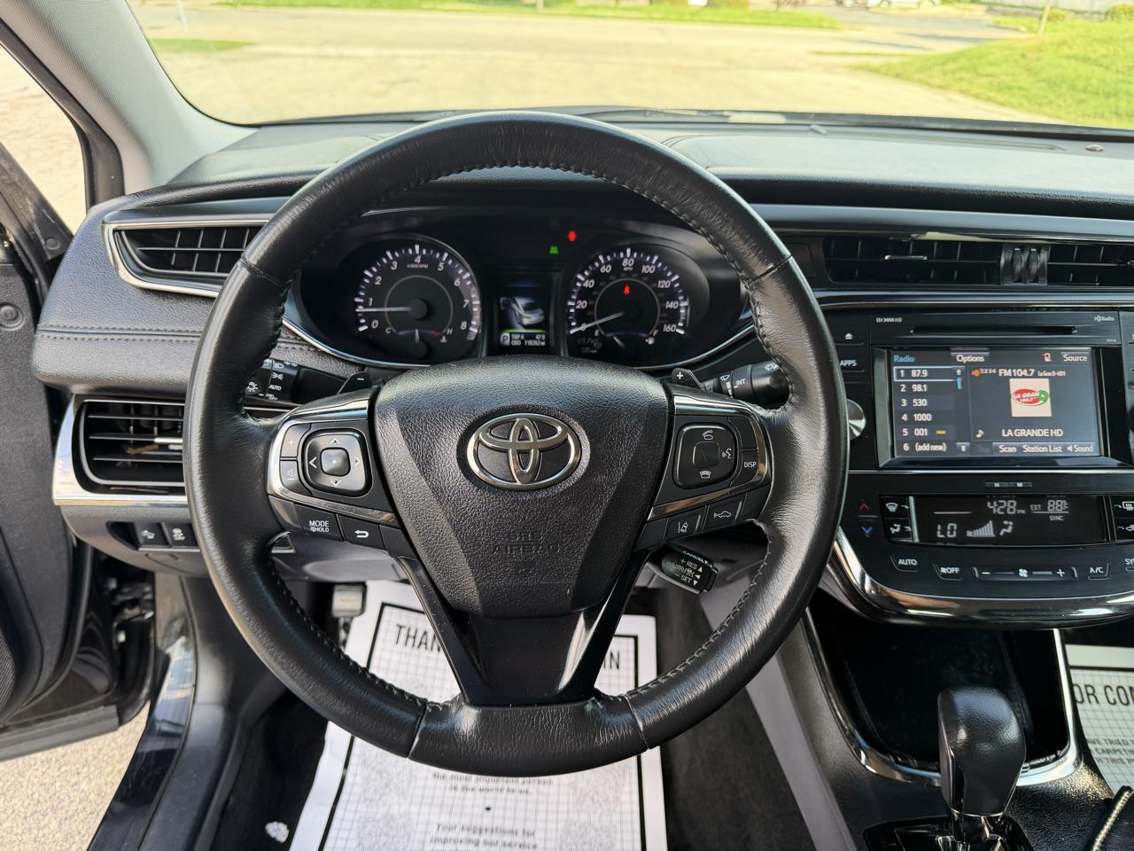 Toyota Avalon XLE 2018