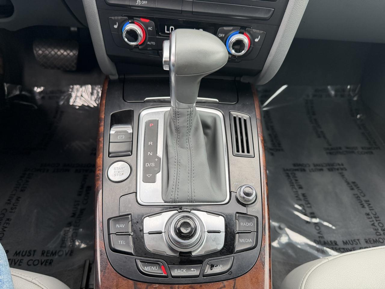 Audi A4 Premium Plus 4D Sdn at Qtro 2.0T 2014
