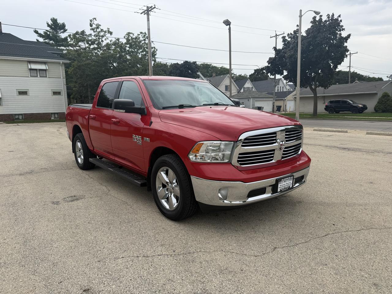 RAM 1500 Classic Tradesman Crew Cab SWB 4WD 2019