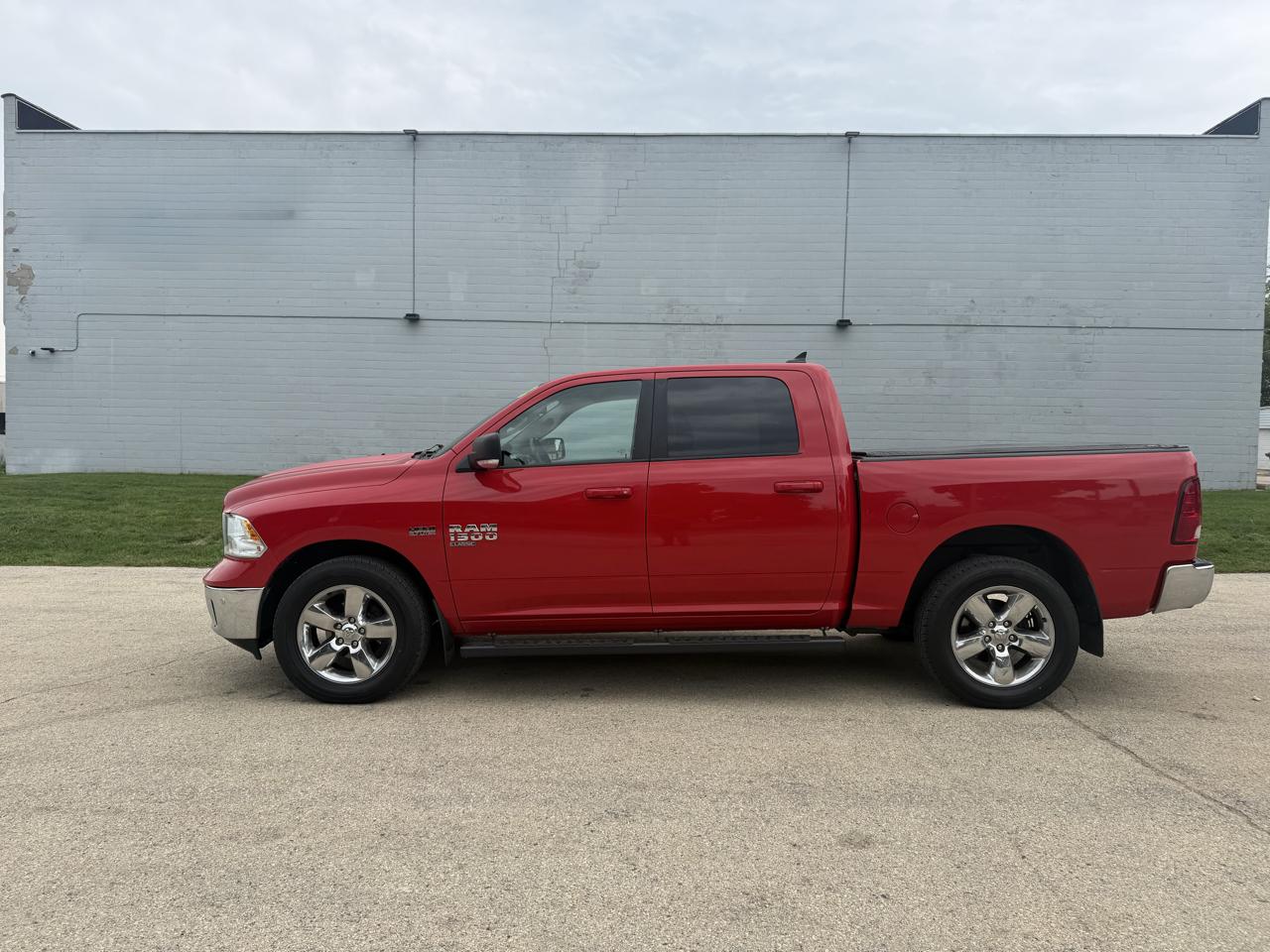 RAM 1500 Classic Tradesman Crew Cab SWB 4WD 2019
