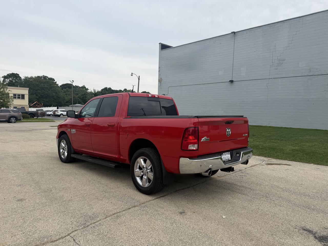 RAM 1500 Classic Tradesman Crew Cab SWB 4WD 2019