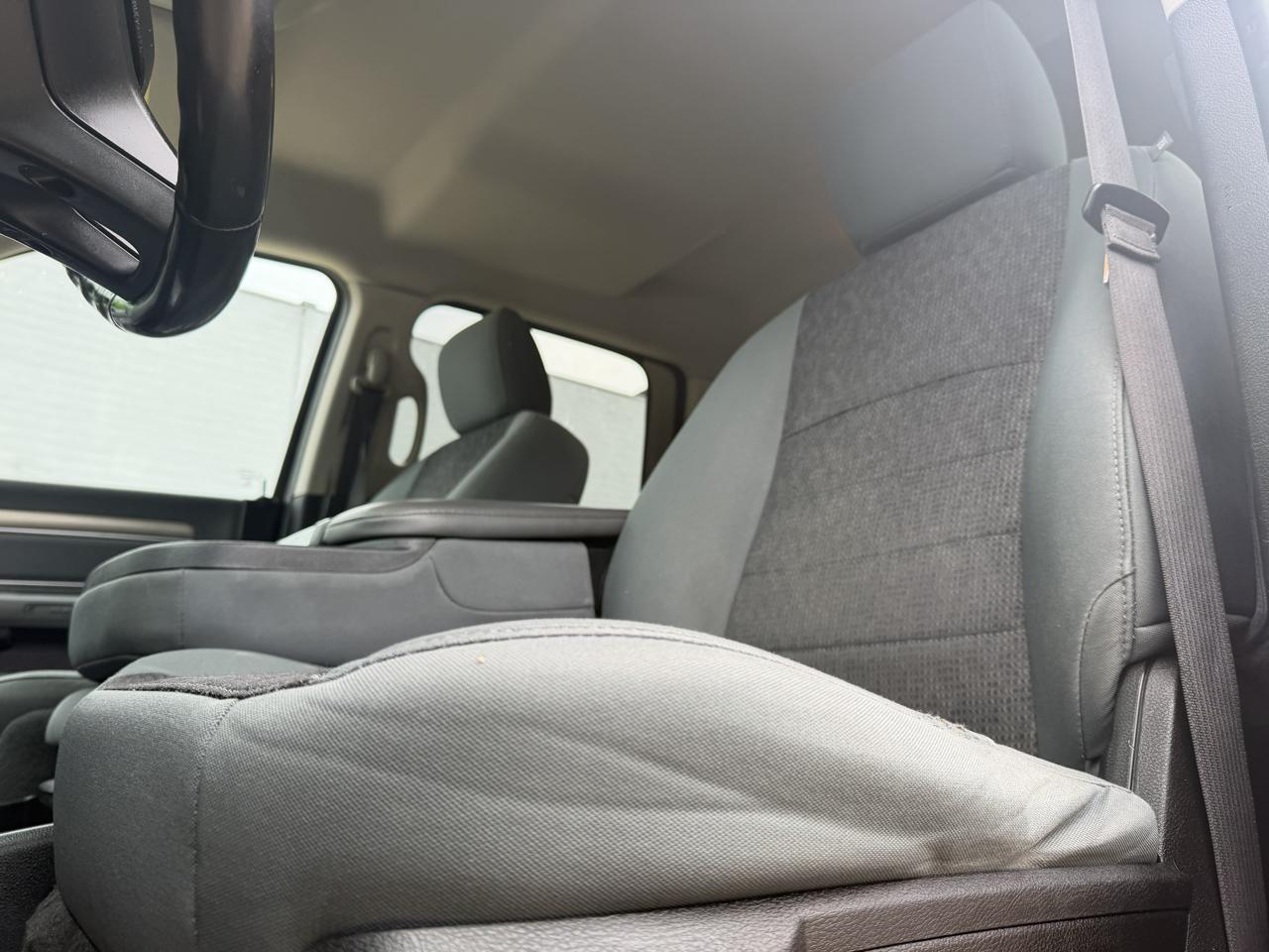 RAM 1500 Classic Tradesman Crew Cab SWB 4WD 2019
