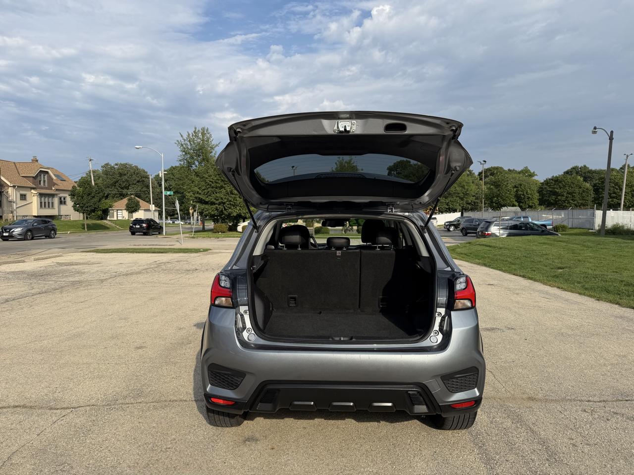 Mitsubishi Outlander Sport 2.0 ES 4WD 2025