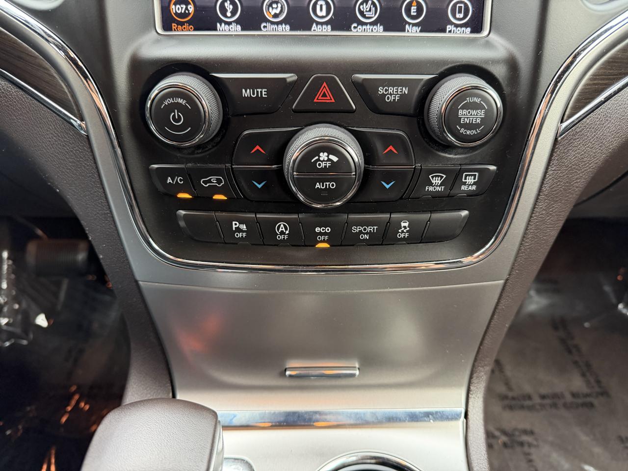 Jeep Grand Cherokee Overland 4WD 2018