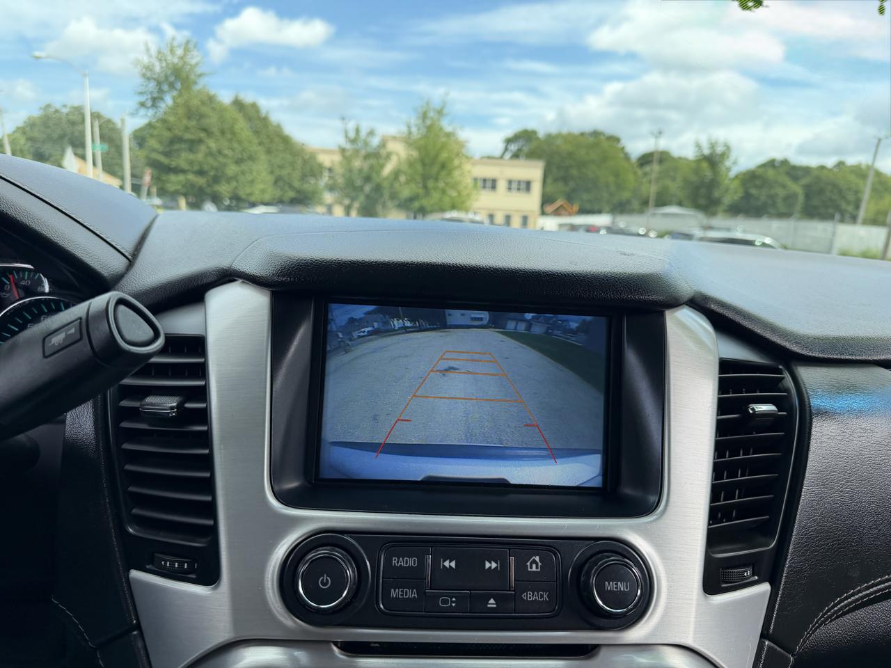 GMC Yukon XL SLE 4WD 2017