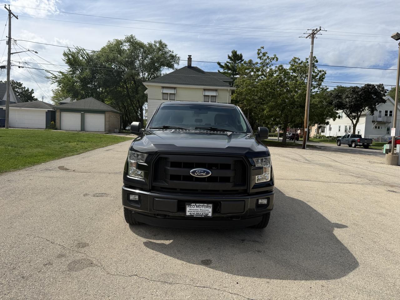 Ford F-150 Supercab 145" XL 2015