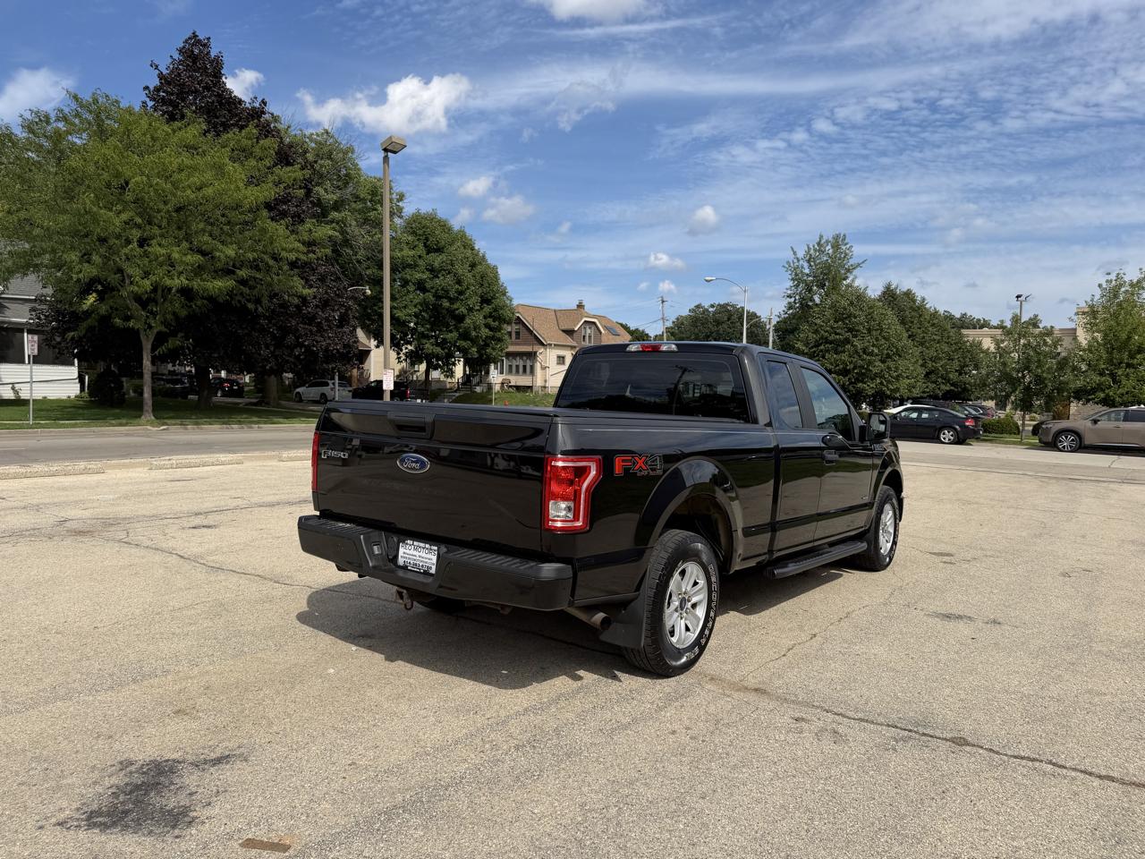 Ford F-150 Supercab 145" XL 2015